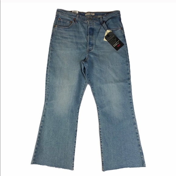 Levi's Ribcage High Waist Cropped Flare Jeans NWT - Picture 2 of 3
